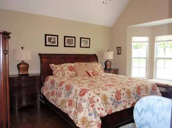 206 Black Rd, Dickson, TN 37055