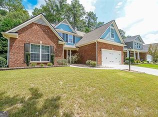 515 Roland Manor Dr, Dacula, GA 30019