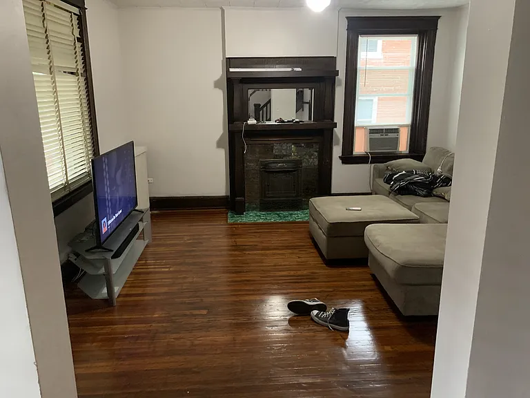 2313 Chickasaw St — Photo 3