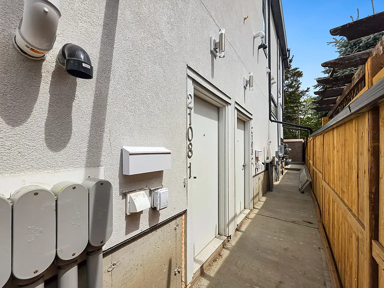 2108 Home Rd NW — Photo 11