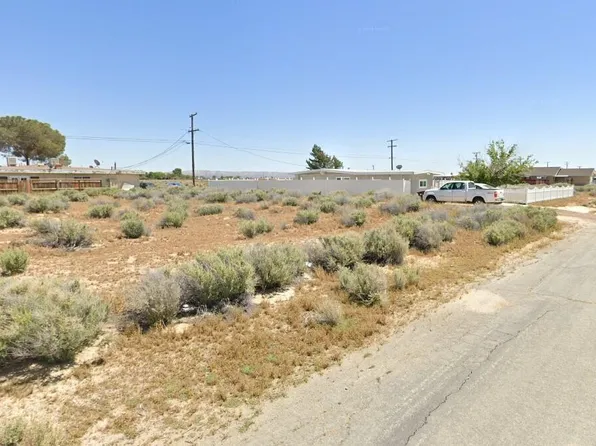 13398 Lamel St, North Edwards, CA 93523