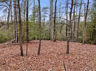 235 Eureka Rd, Zoe, KY 41397