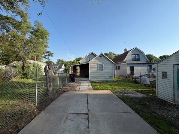 1925 W Garden St, Peoria, IL 61605