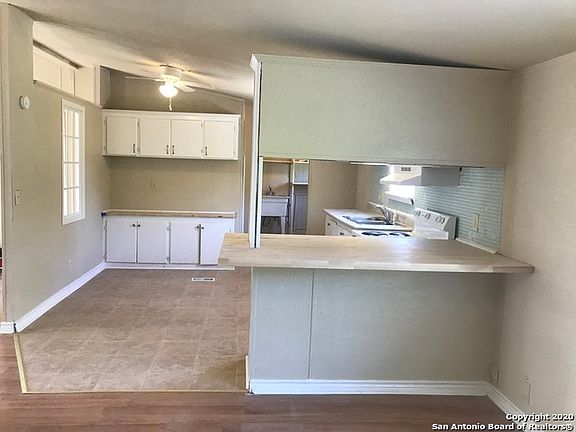 3rd image of 1140 County Road 4511
