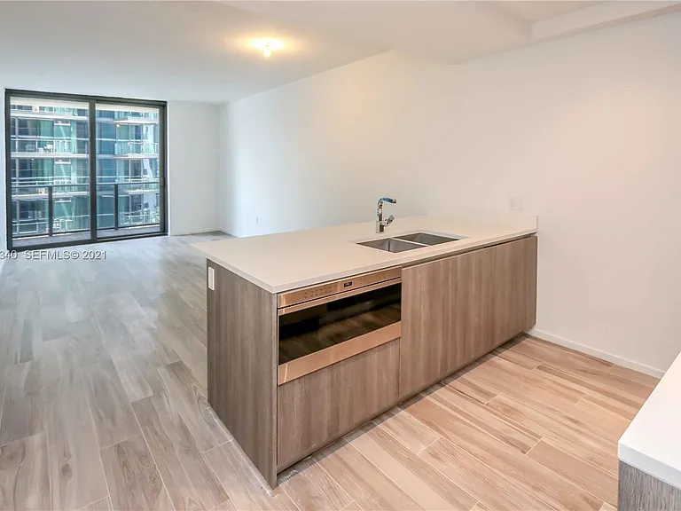 801 S Miami Ave #4100 — Photo 3