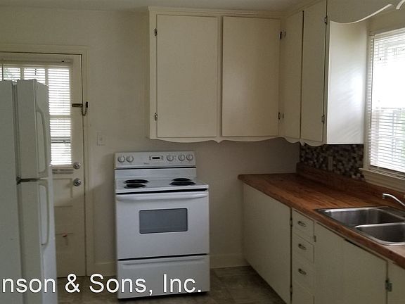 5th image of 1155 Montgomery St
