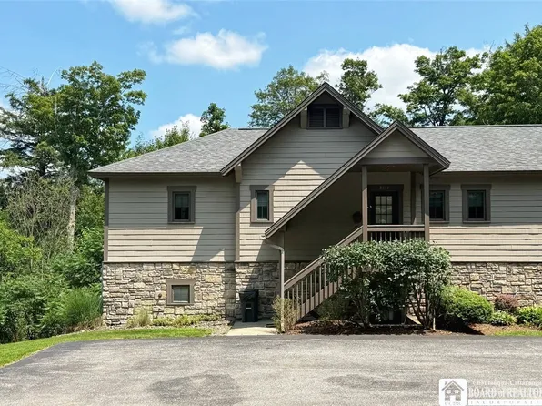 8034 Abbey Ln, Clymer, NY 14724