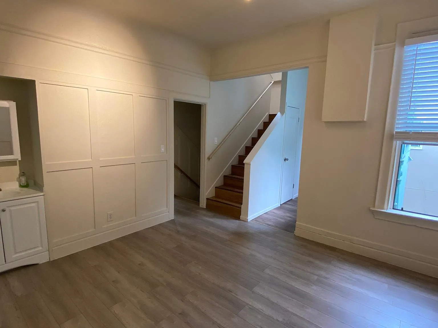 3 bed, 1200 sqft, $2,900 — Photo 3