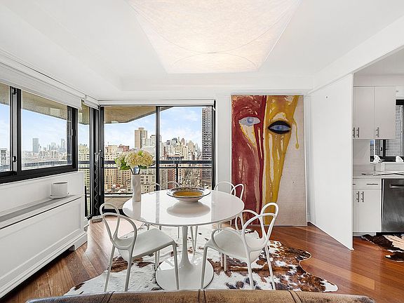 4th image of 1725 York Ave APT 26D