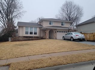 15120 Fieldcrest Dr, Omaha, NE 68154