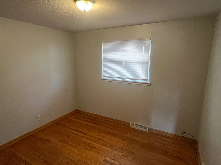 30911 Roosevelt Rd — Photo 12