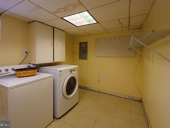 3rd image of 5606 Shannon Ct