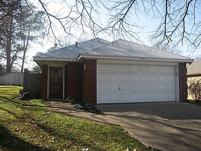 1st image of 1591 Tall Timbers Dr