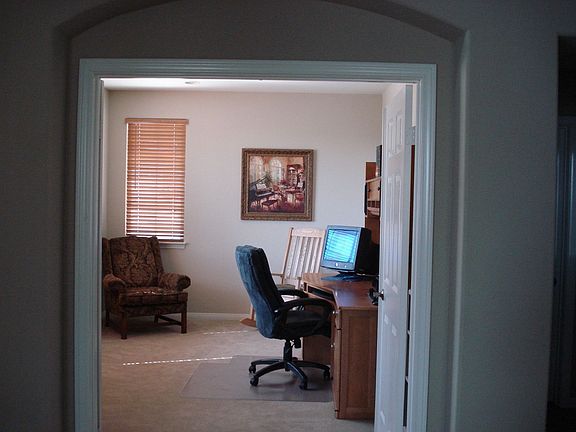 How about this home office!