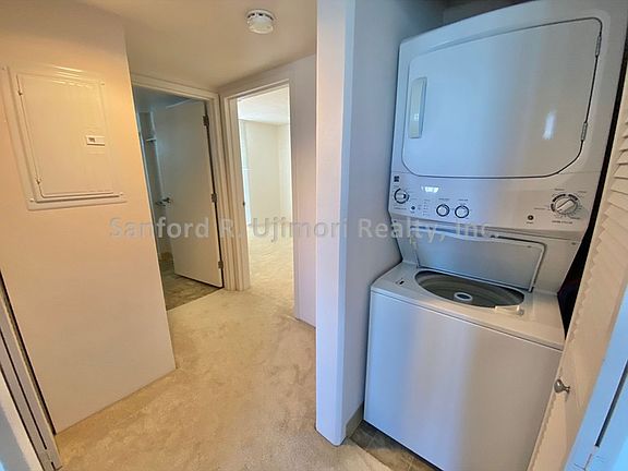 5th image of 801 South St APT 2701