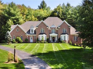 22 Red Fox Run, Canton, CT 06019
