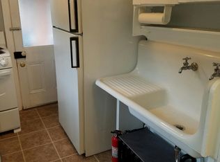 152 S West St APT 3, Carlisle, PA 17013
