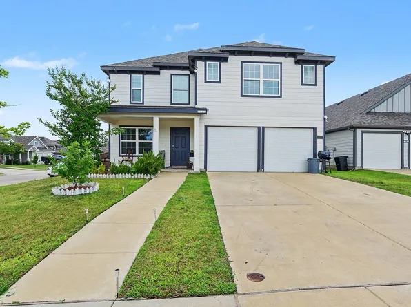 101 Spring Creek Ln, Terrell, TX 75160