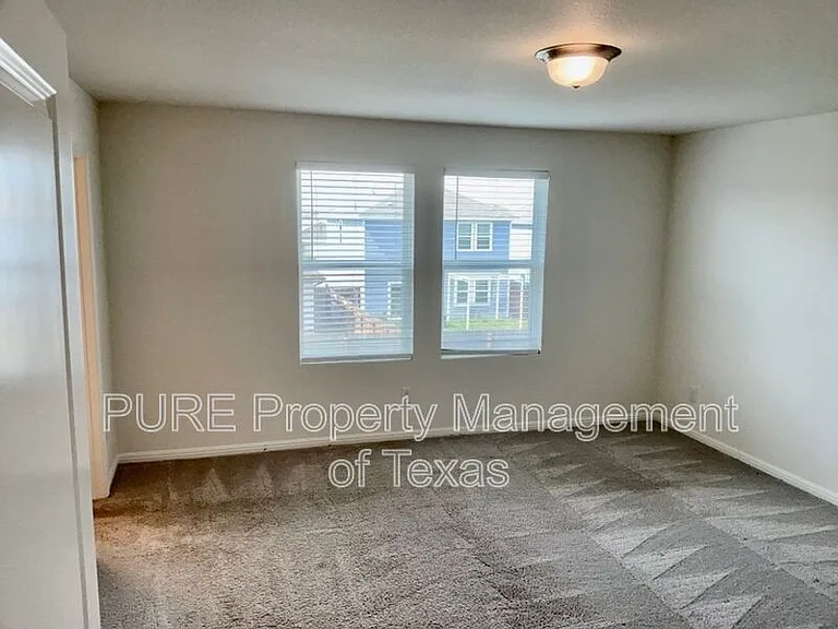 109 Pronghorn St — Photo 8