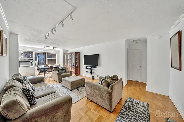Rented by Elegran | media 1