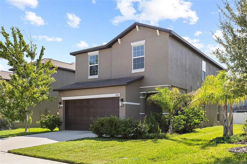 4 bed, 2.5 bath, 1764 sqft, $2,500 — Photo 3