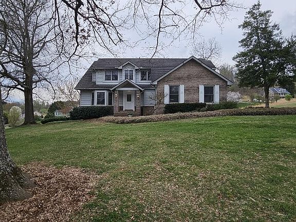 2nd image of 3313 Bentwood Dr