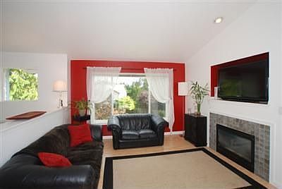 2nd image of 9818 6th Pl SE