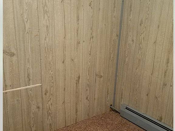 2nd image of 575 E Market St
