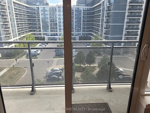 370 Highway 7 E Photo 1