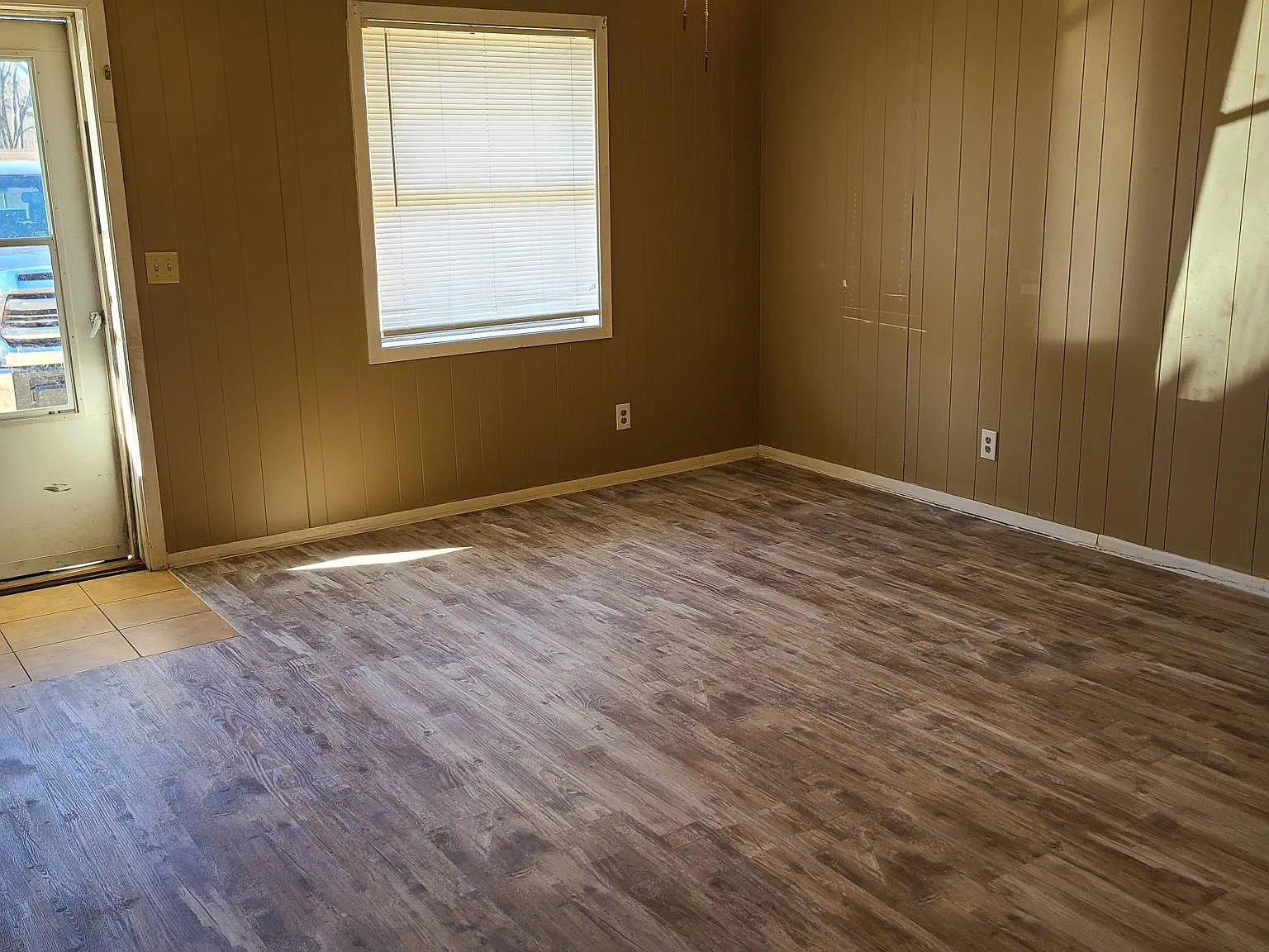 2 bed, 900 sqft, $950 — Photo 3