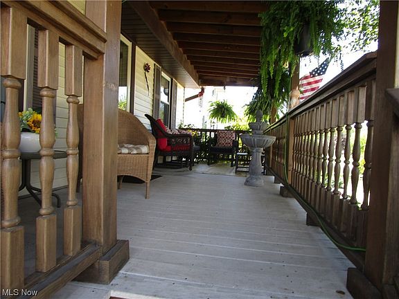 3rd image of 29012 Norman Ave