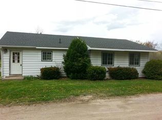 2080 Eastwood Beach Dr, Grass Lake, MI 49240