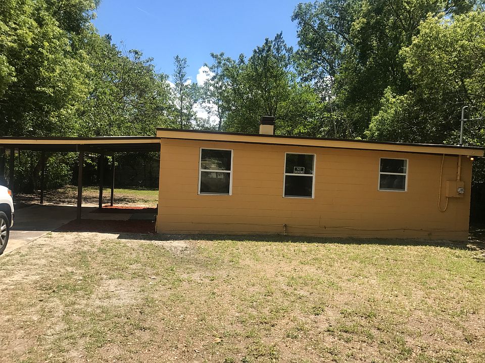 1st image of 10417 Wooster Dr