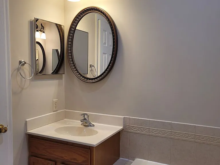 2029 Powell Dr — Photo 13
