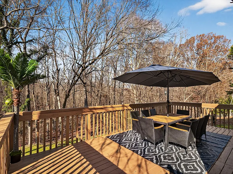 7618 Ritter Dr — Photo 24