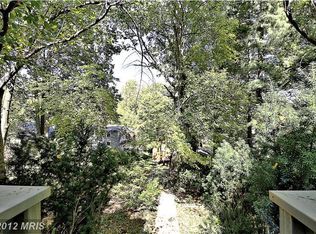 7000 Ellen Ave, Falls Church, VA 22042