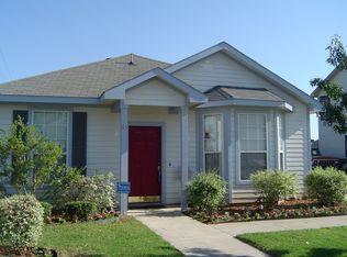 3016 Newport Ave, Denton, TX 76209