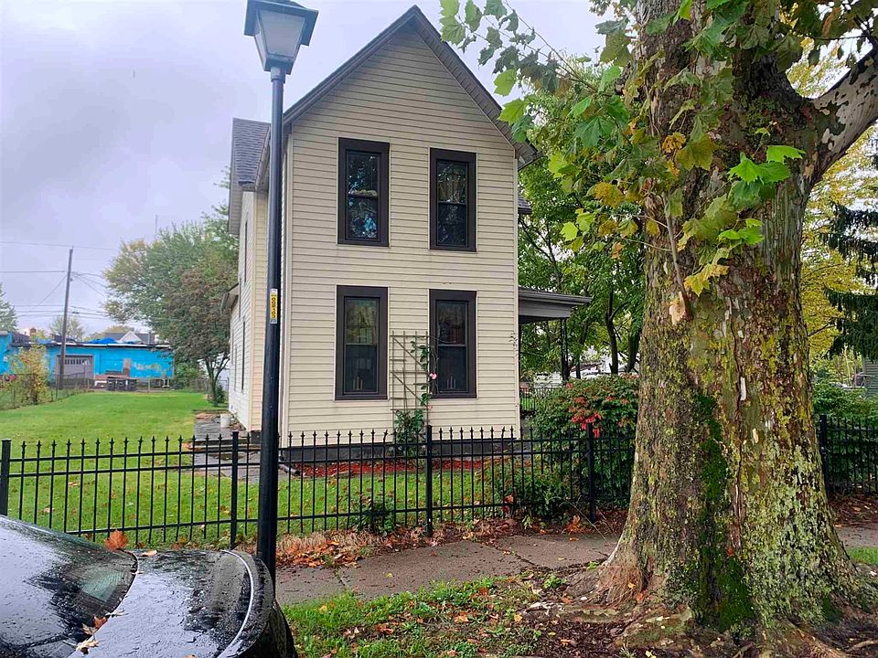 2nd image of 1332 Hugh St