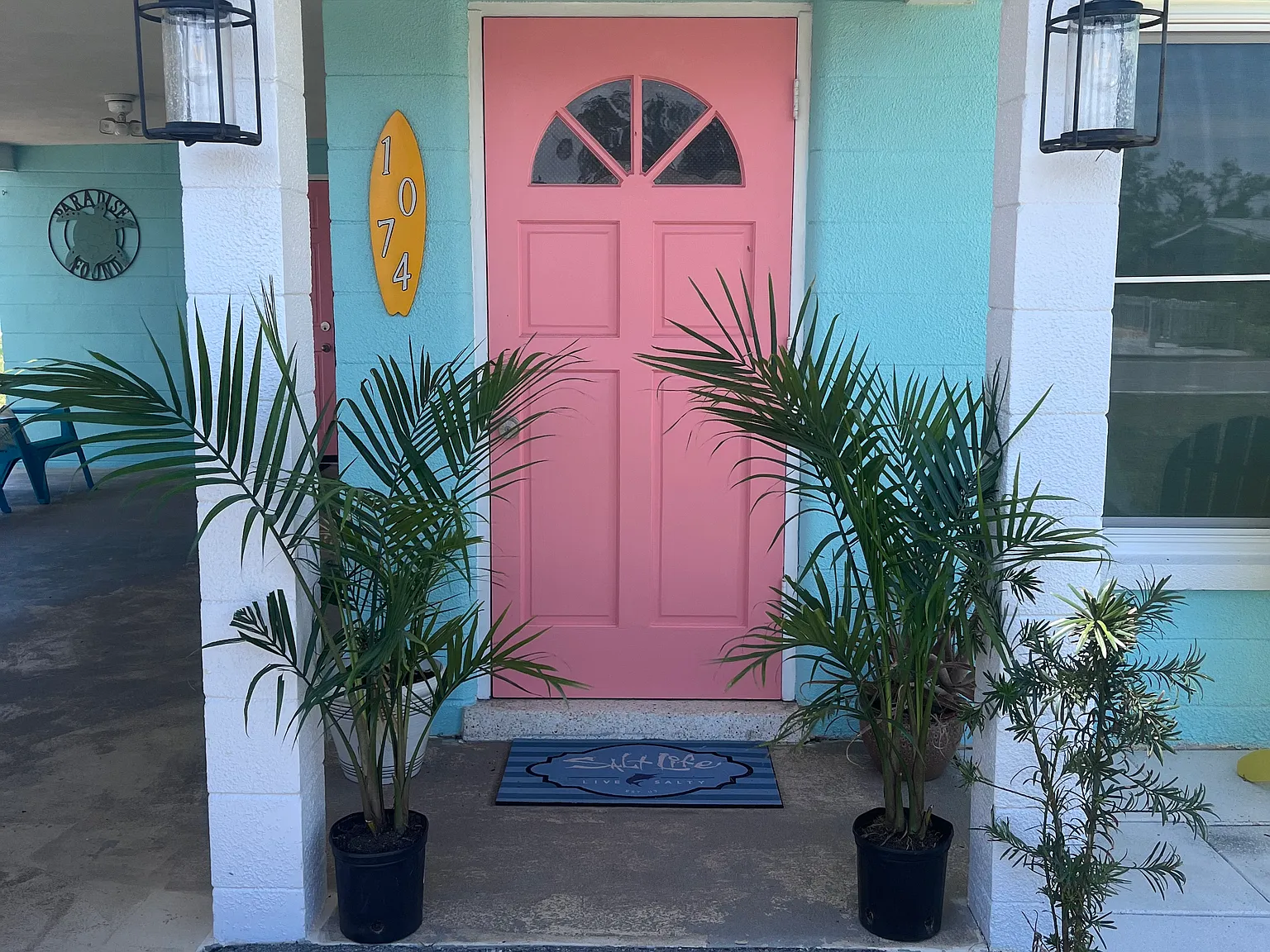 2 bed, 883 sqft, $1,800 — Photo 1