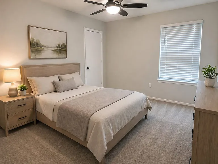 517 Signal Hill Ct S #517 — Photo 5