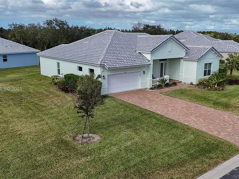 6555 Barbados Ct #0 — Photo 8