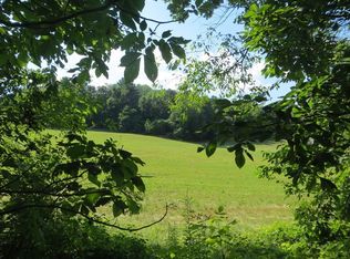 469 Sunnyhill Rd, Lunenburg, MA 01462