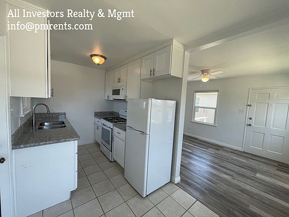 4th image of 1922 S Tremont St #1922