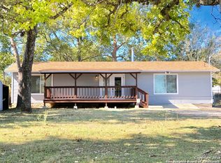 1052 Rhinestone, Canyon Lake, TX 78133