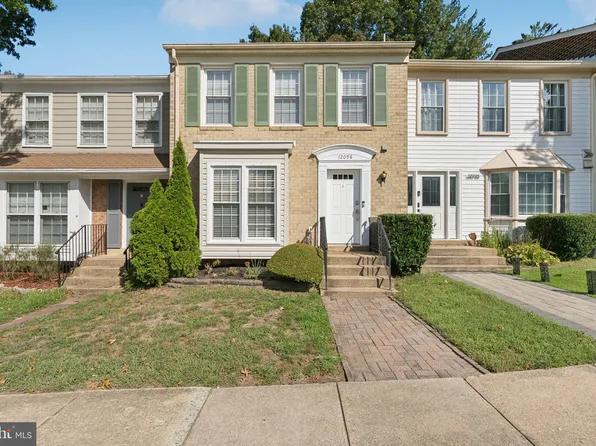 12098 Winona Dr, Woodbridge, VA 22192