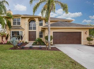 808 Caraway Ct, Wellington, FL 33414