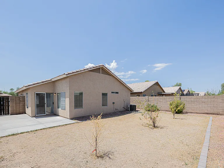 13344 W Desert Ln — Photo 27