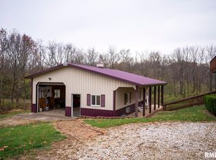 1580 Middleton Rd, Jacksonville, IL 62650