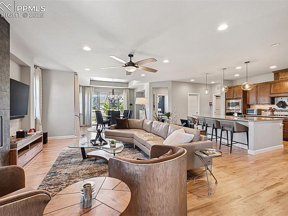 5th image of 4723 Portillo Pl