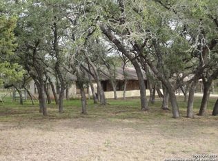 318 Rio Hondo Rd, Pipe Creek, TX 78063